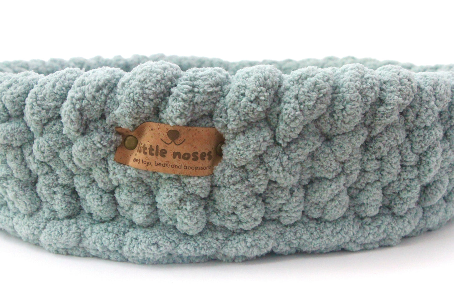 Mint pet bed