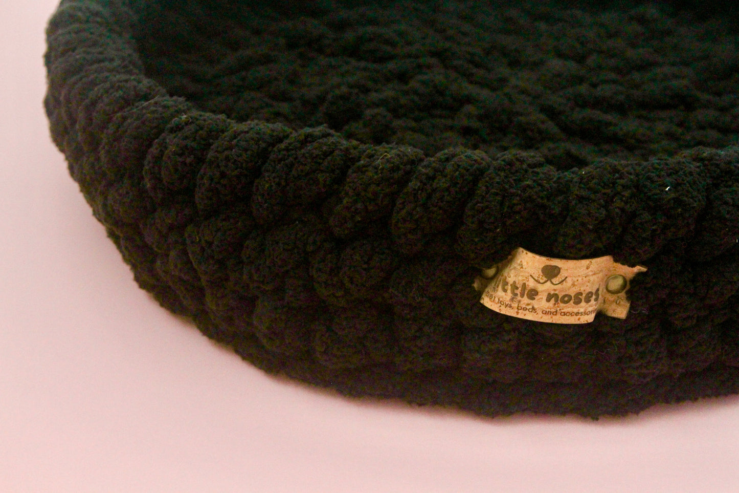Black pet bed