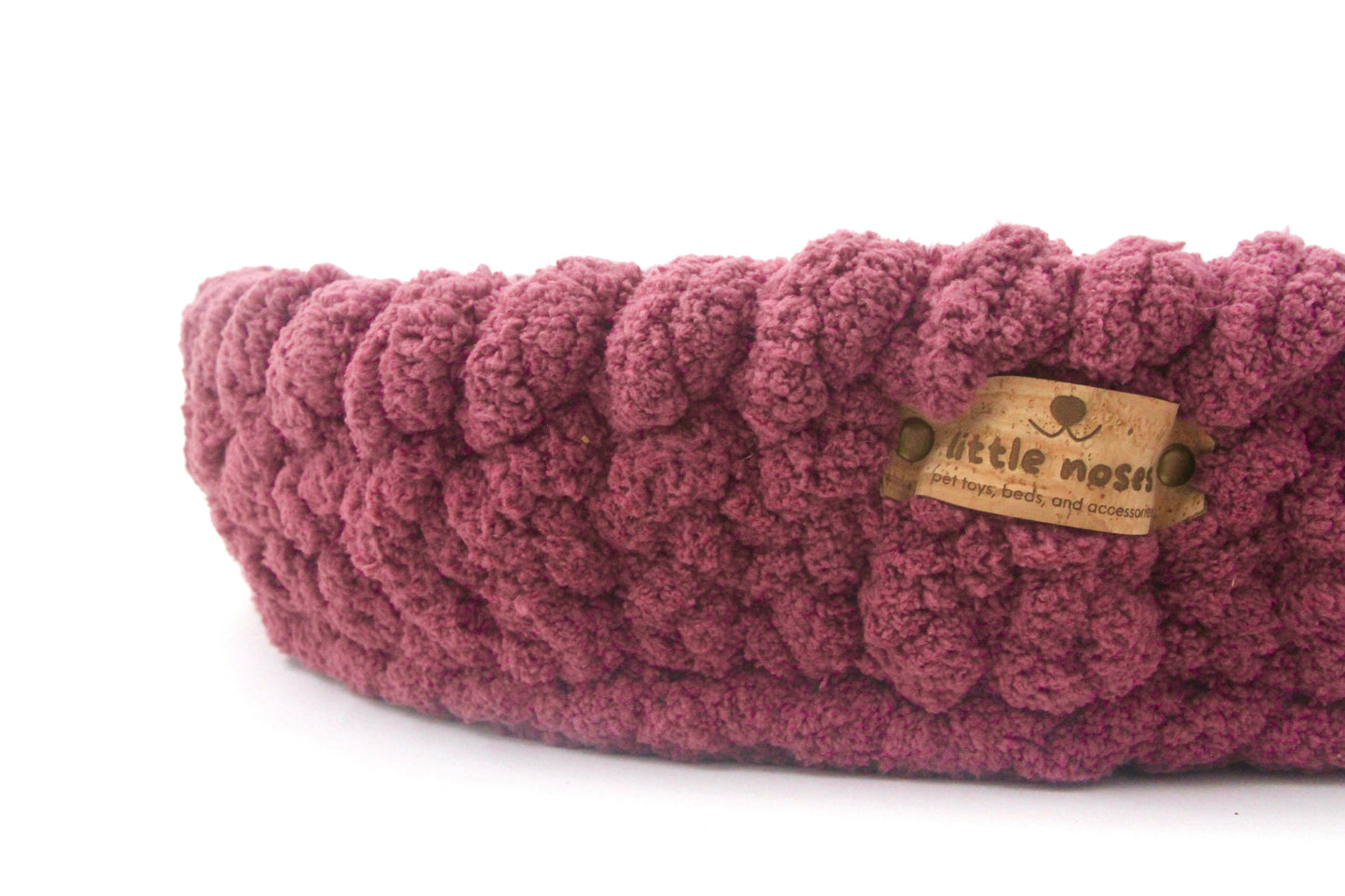 Dark pink pet bed