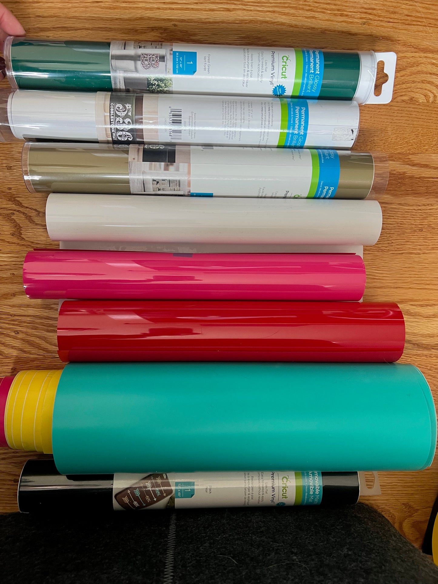 Permanent vinyl cricut rolls