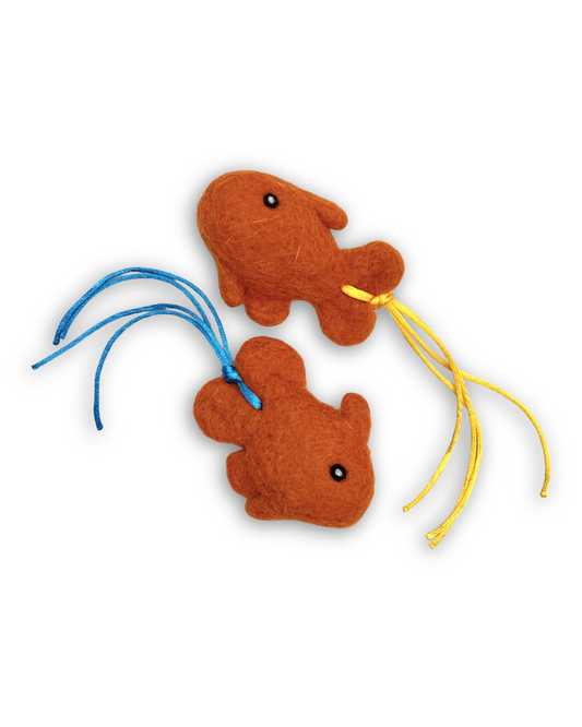 Goldfish catnip infused wool cat toy (set of 2)