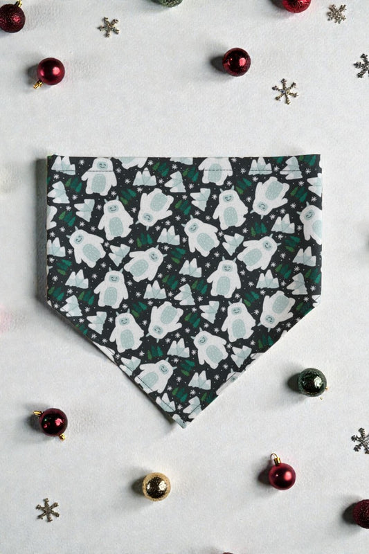Cutie yeti reversible pet bandana